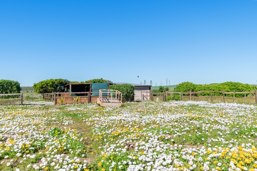 5 Bedroom Property for Sale in Trekoskraal Western Cape